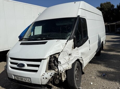 Ford Transit 2011