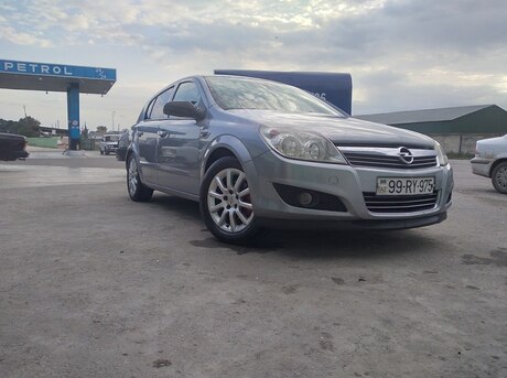Opel Astra 2007