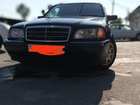 Mercedes C 220 d 2000