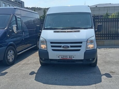 Ford Transit 2010