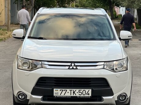 Mitsubishi Outlander 2015