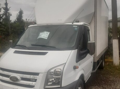 Ford Transit 2010