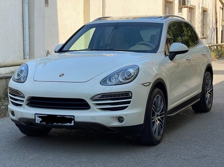 Porsche Cayenne 2011