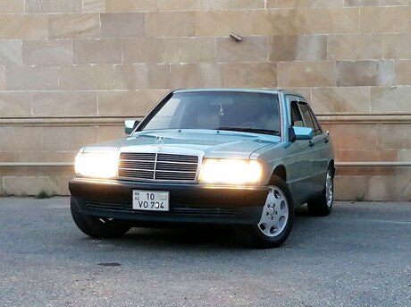 Mercedes 190 1992