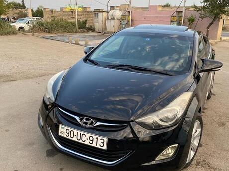 Hyundai Elantra 2011