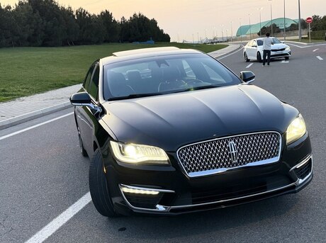 Lincoln MKZ 2017