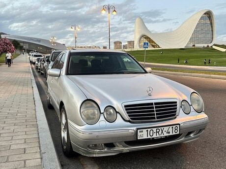 Mercedes E 280 2000