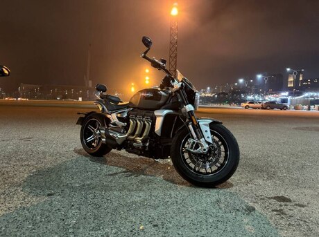 Triumph Rocket III GT