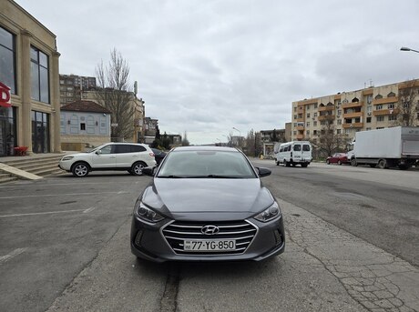 Hyundai Elantra 2017