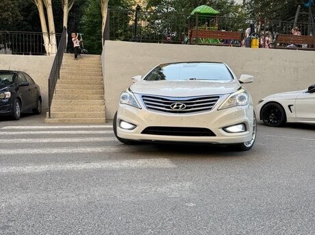 Hyundai Grandeur 2011