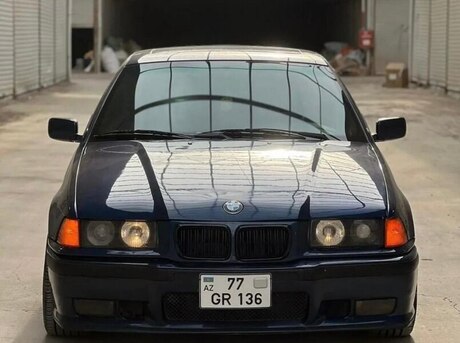BMW 320 1995