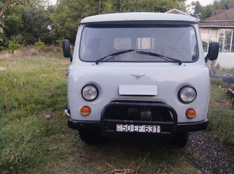 UAZ 452 2003
