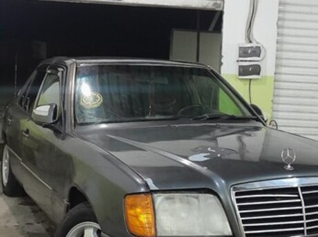 Mercedes E 220 1995