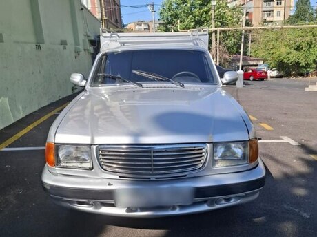 GAZ 3110 2003