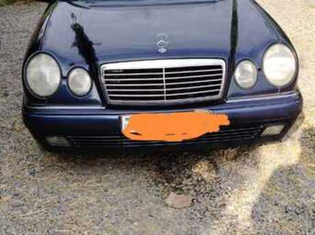 Mercedes E 240 1998