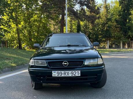 Opel Astra 1995