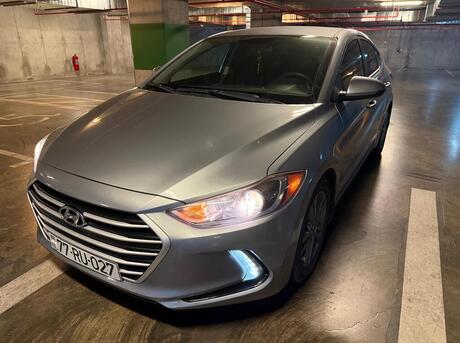 Hyundai Elantra 2017