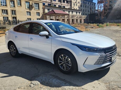 BYD Destroyer 05 2025