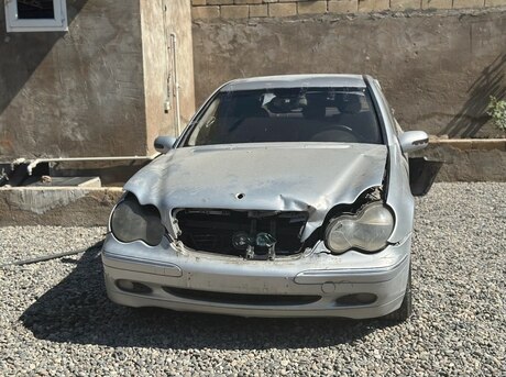 Mercedes C 220 d 2000