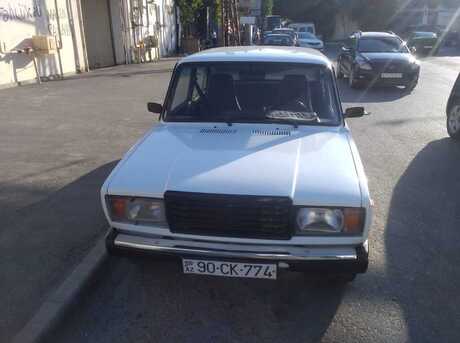 LADA (VAZ) 2107