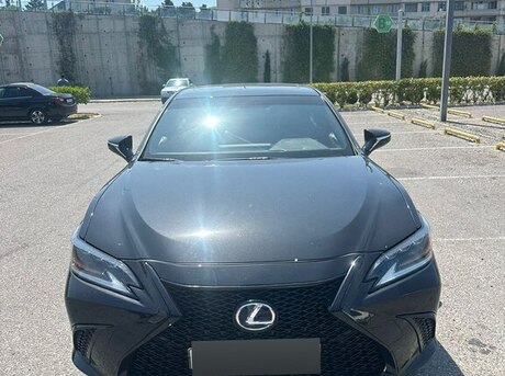 Lexus ES 300h 2020