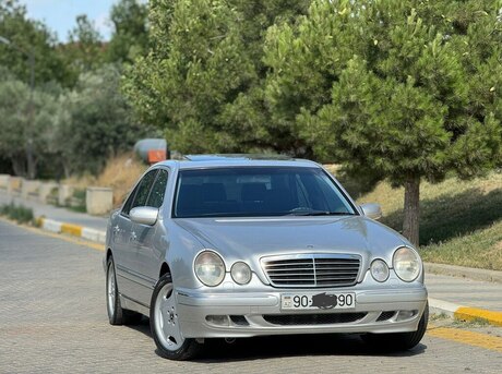 Mercedes E 270 2000