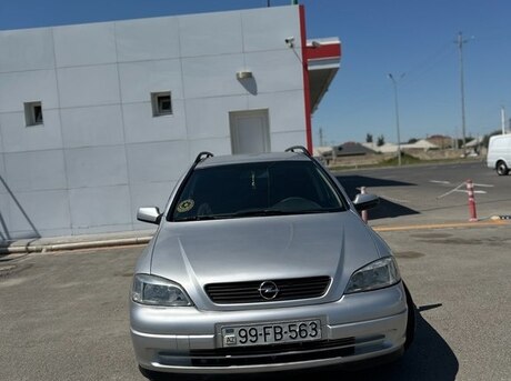 Opel Astra 2000