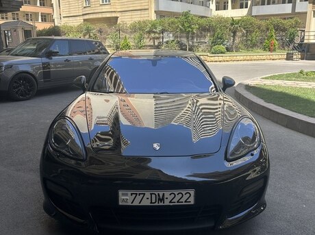 Porsche Panamera 2013