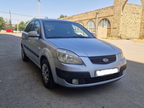 Kia Rio 2005