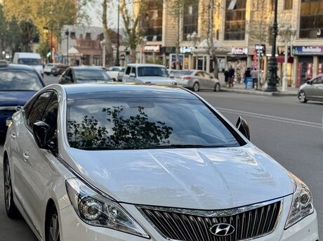 Hyundai Grandeur 2015