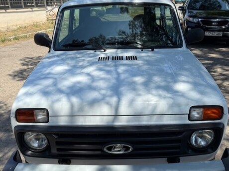 LADA (VAZ) Niva 2013
