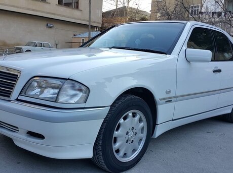 Mercedes 200 2000