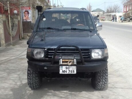Mitsubishi Pajero 1993