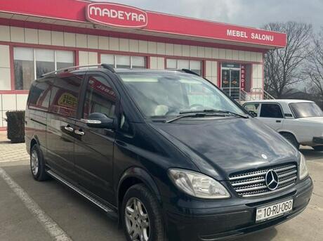 Mercedes Viano 2007