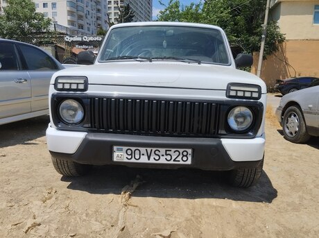 LADA (VAZ) Niva 2013
