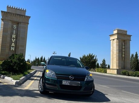 Opel Astra 2004