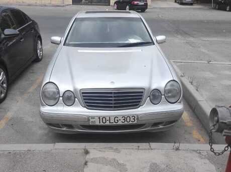 Mercedes E 240 2001
