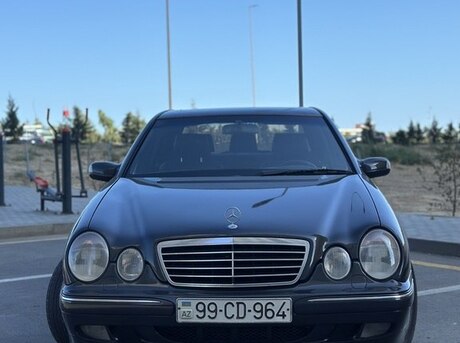 Mercedes E 270 2000