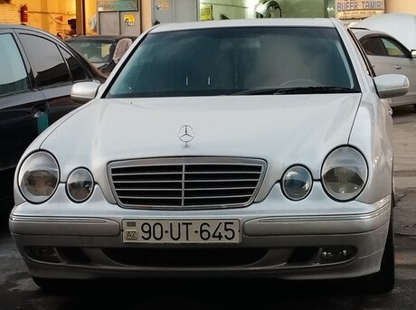 Mercedes E 320 2000