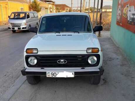 LADA (VAZ) Niva 2012