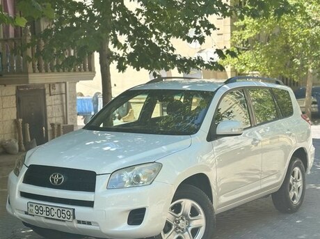Toyota RAV4 2009