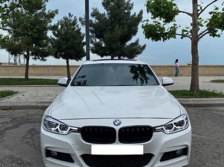 BMW 328 2016