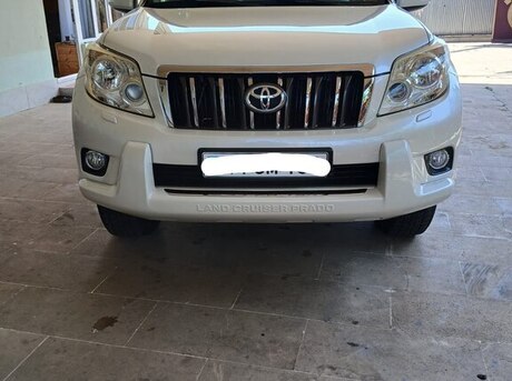 Toyota Land Cruiser Prado 2012