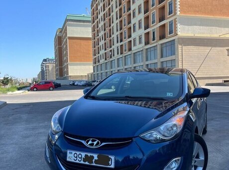 Hyundai Elantra 2013