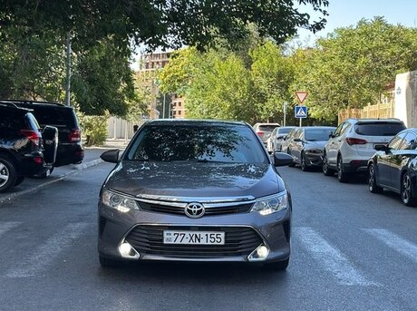 Toyota Camry 2016