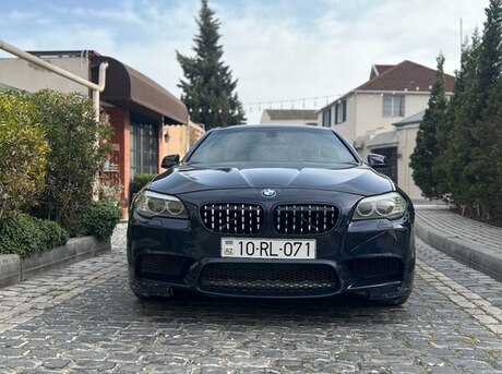 BMW 528 2010