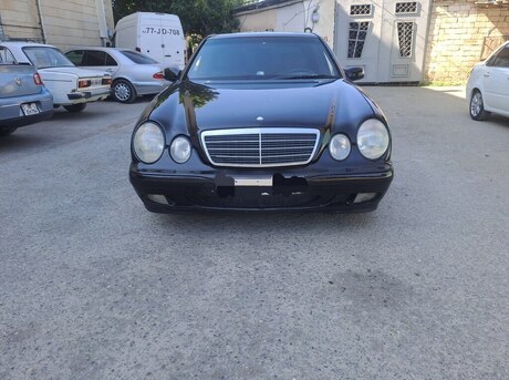 Mercedes E 200 2000