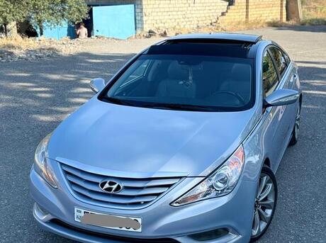 Hyundai Sonata 2012