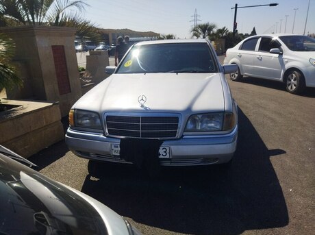 Mercedes C 250 d 1995