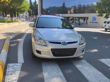 Hyundai i30 2009